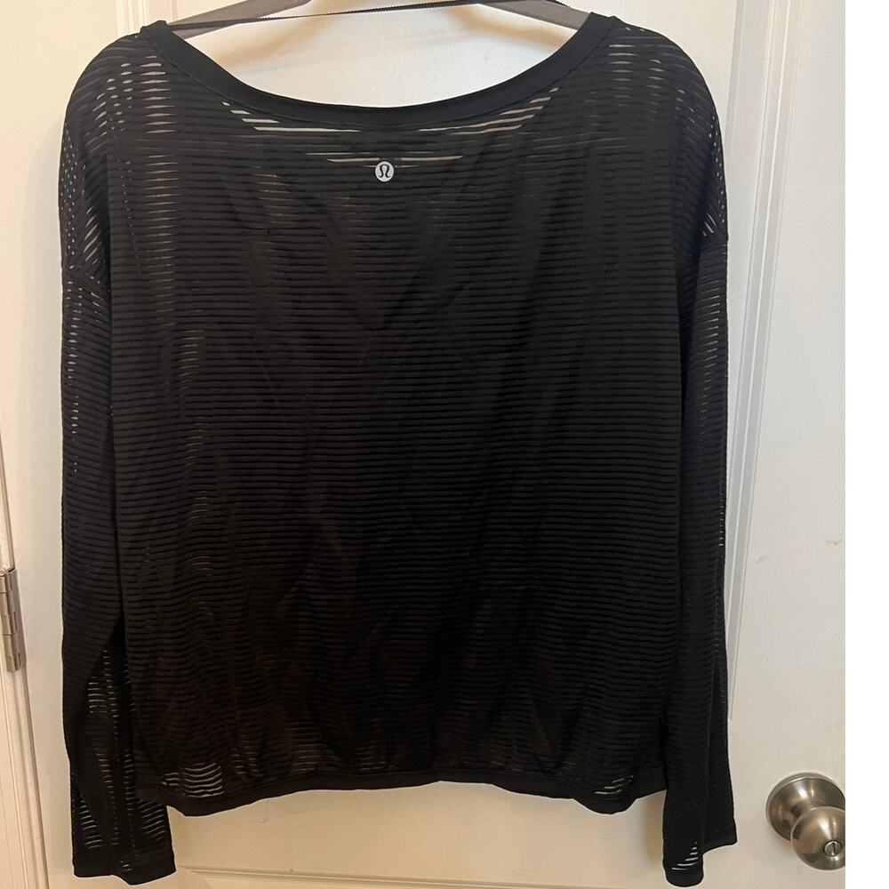 Lululemon Black Sheer Striped Mesh Lean Long Sleeve Athletic Workout Top 10 Yoga - Picture 2 of 6